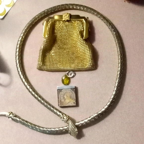 Signed Whiting & Davis 32" Gold Snake Necklace and Whiting and Davis clutch - Picture 1 of 1